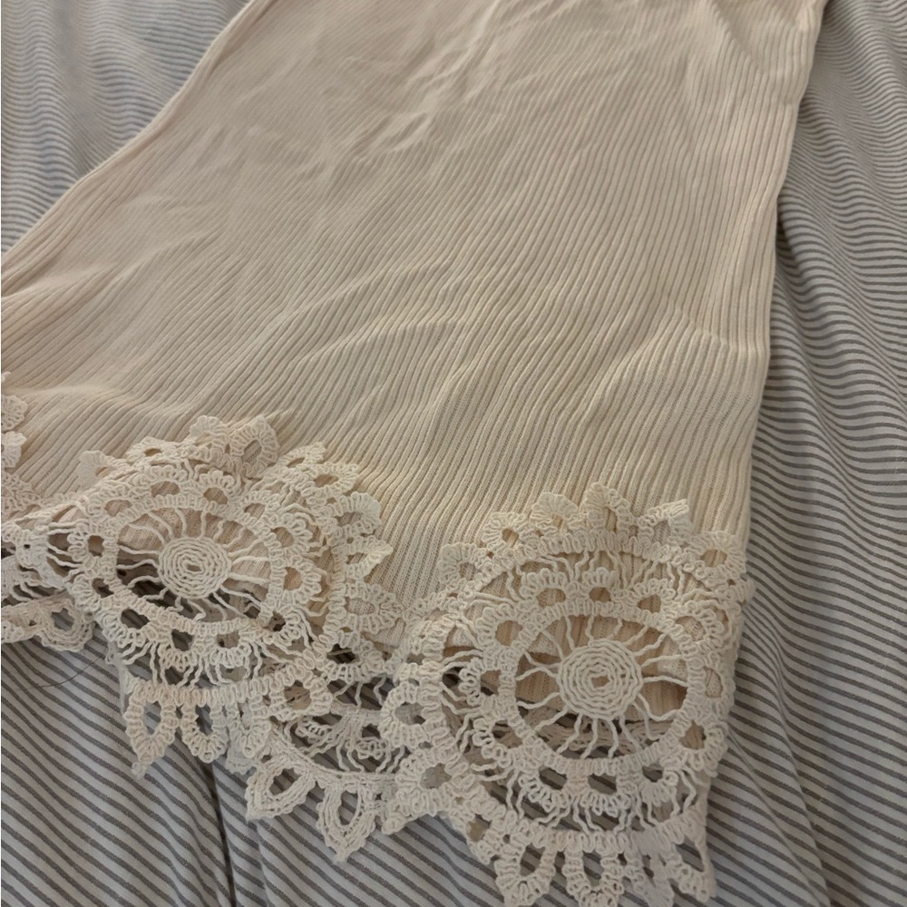 Ribbed Cream Lace Trim Midi Skirt